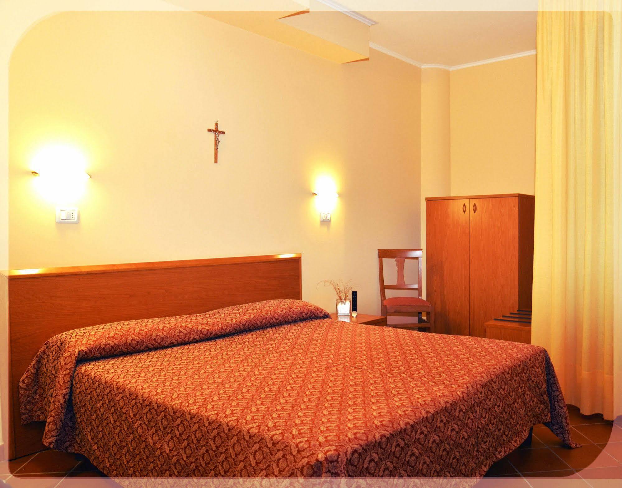 Hotel E Appartamenti La Solaria San Giovanni Rotondo Exteriér fotografie